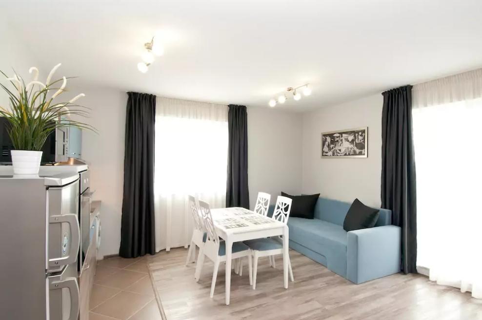 Apartament Lux